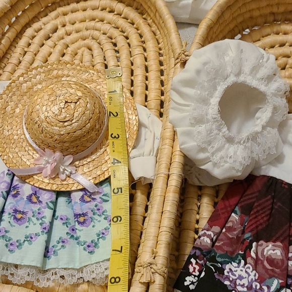 Wicker Basket Babydoll Toy Storage Carry on - Picture 4 of 11